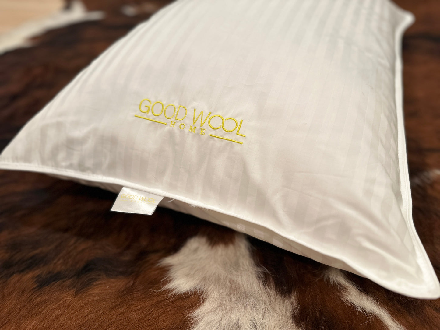 Soft/Medium Wool Pillow