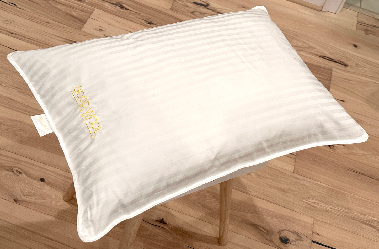 Soft/Medium Wool Pillow